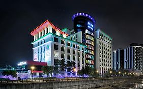 富立登國際大飯店 Freedom Design Hotel